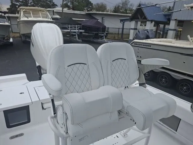 Slide: The Image of Sportsman Masters 247 Bay Boat 2026 - 8
