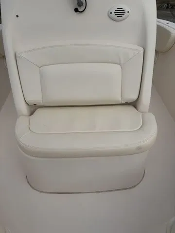 Slide: The Image of Grady-White Fisherman 257 2016 - 12