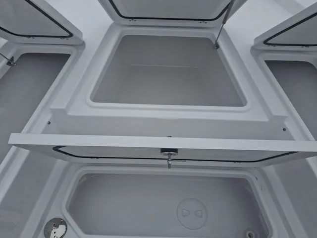 Slide: The Image of Sportsman Masters 247 Bay Boat 2026 - 18