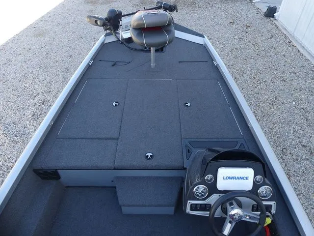 Slide: The Image of Ranger RT188 2019 - 15