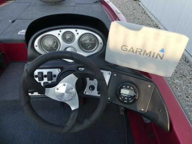 Slide: The Image of Skeeter ZX200 2010 - 15