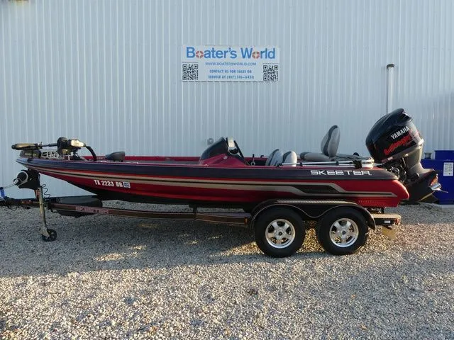 Slide: The Image of Skeeter ZX200 2010 - 2