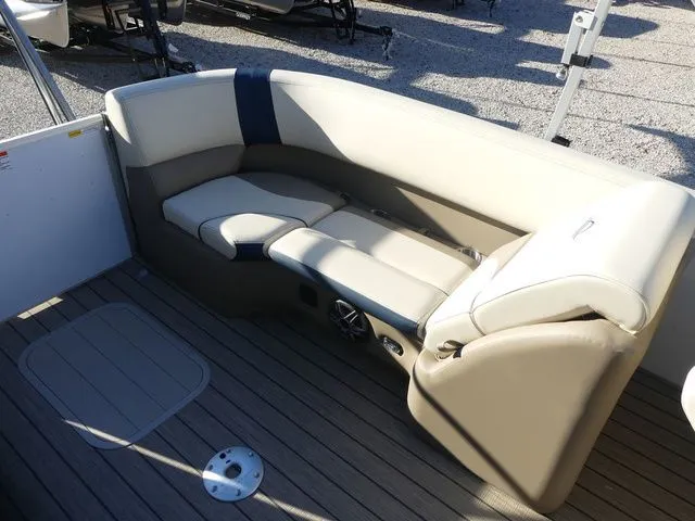 Slide: The Image of G3 Select 322RC 2026 - 19