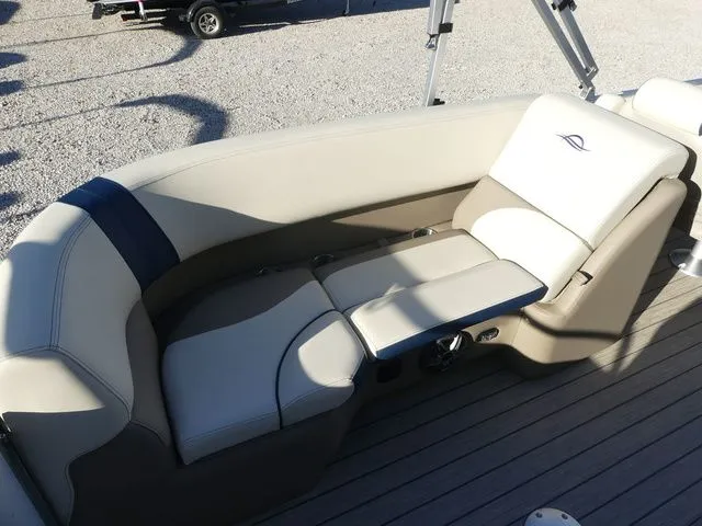 Slide: The Image of G3 Select 322RC 2026 - 21