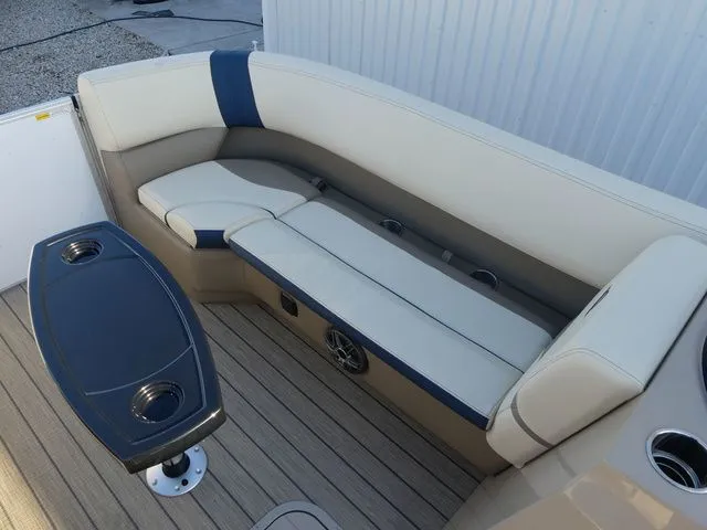 Slide: The Image of SunCatcher Select 322RC 2026 - 12