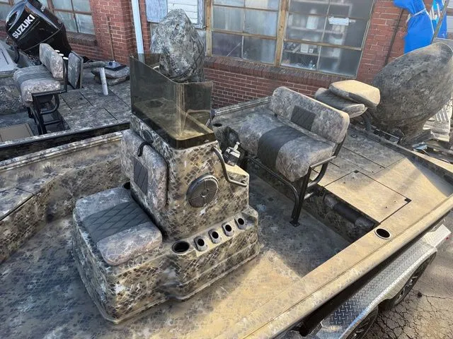 Slide: The Image of Excel 220 Bay Pro Elite 2026 - 5