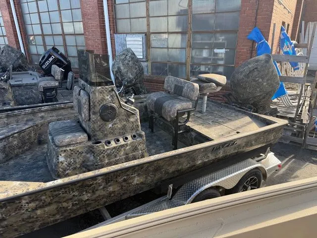 Slide: The Image of Excel 220 Bay Pro Elite 2026 - 6