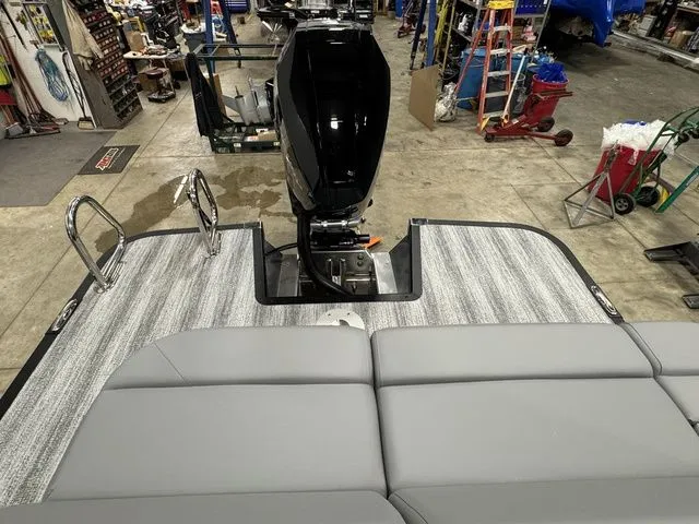 Slide: The Image of Bennington M Swingback 26 MSB 2026 - 6