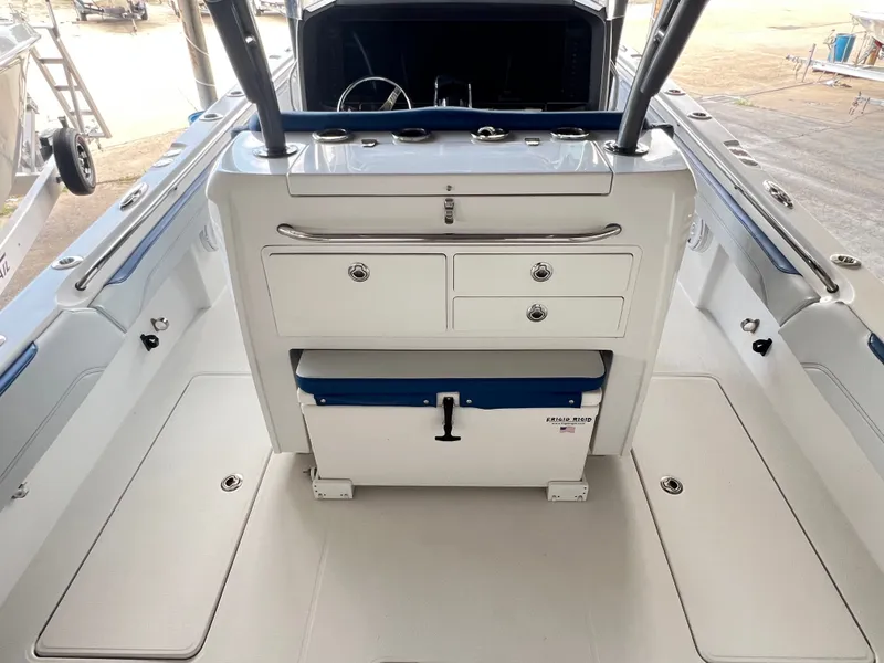 Slide: The Image of Nor-Tech 392 Super Fish 2019 - 15