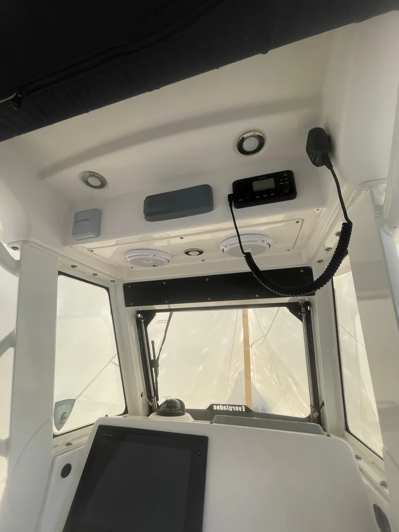 Slide: The Image of Interior view of a 2017 Everglades 255 Center Console boat. - 11