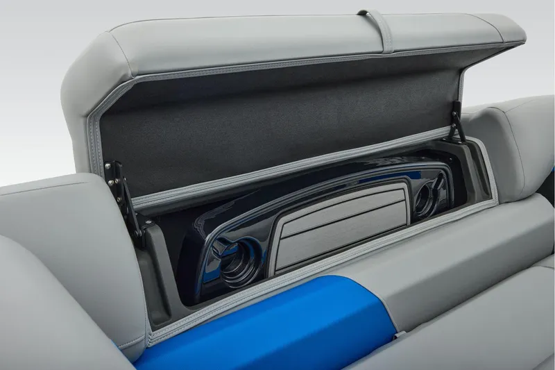 Slide: The Image of Sun Tracker Party Barge 24 XP3 2026 - 25