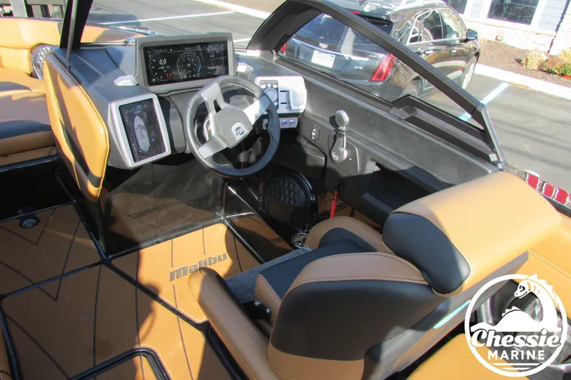 Slide: The Image of Malibu Wakesetter 23 LSV 2022 - 14