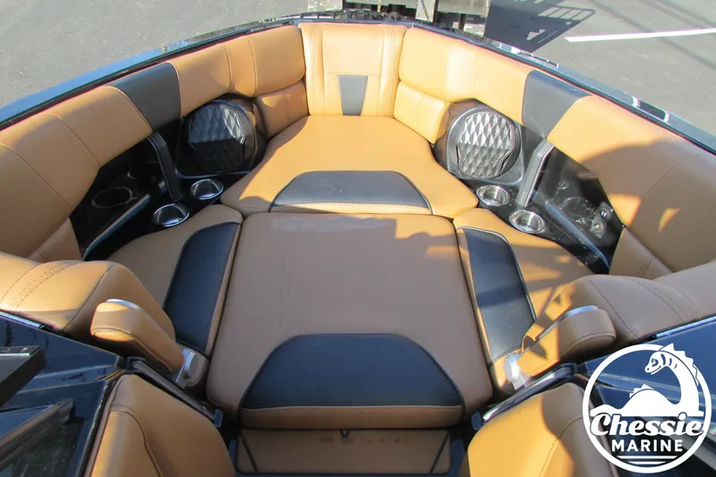 Slide: The Image of Malibu Wakesetter 23 LSV 2022 - 24