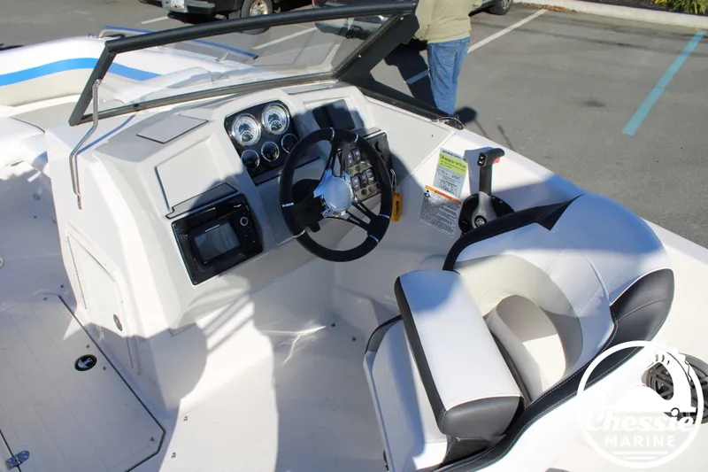 Slide: The Image of Starcraft SVX 210 OB 2022 - 17