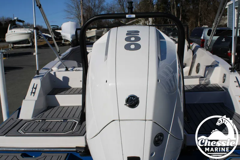 Slide: The Image of Starcraft SVX 210 OB 2022 - 5