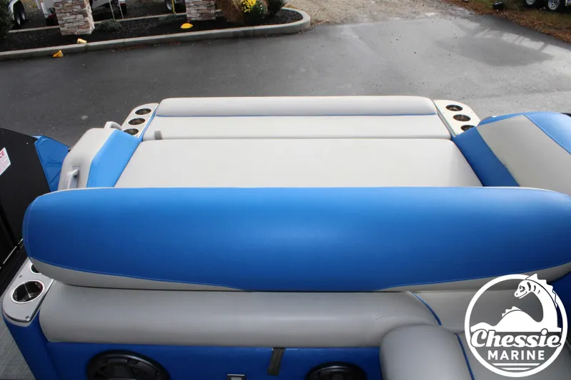 Slide: The Image of Montara Wake Boss 25 SL 2025 - 24