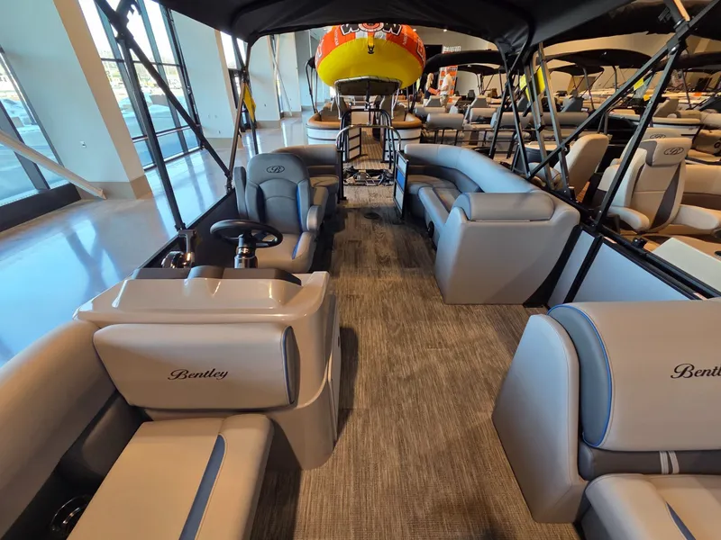 Slide: The Image of Bentley Pontoons 223 Bolt 2026 - 11