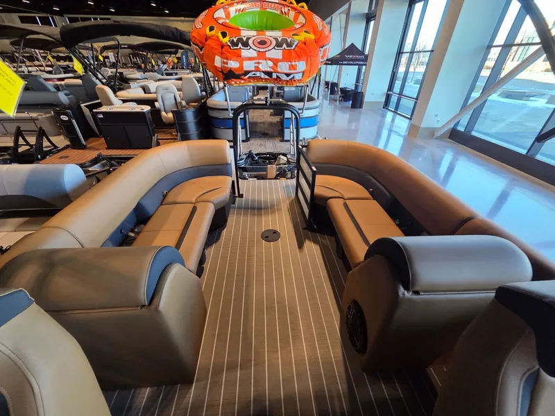 Slide: The Image of Interior of 2026 Bentley Pontoons Legacy 243 Navigator with seating. - 20