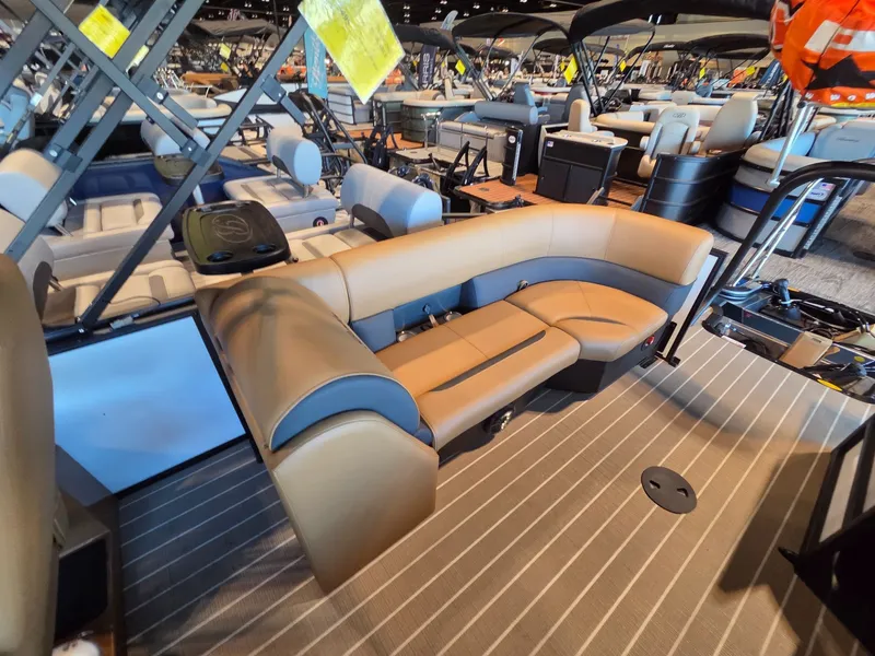 Slide: The Image of Interior of the 2026 Bentley Pontoons Legacy 243 Navigator. - 21