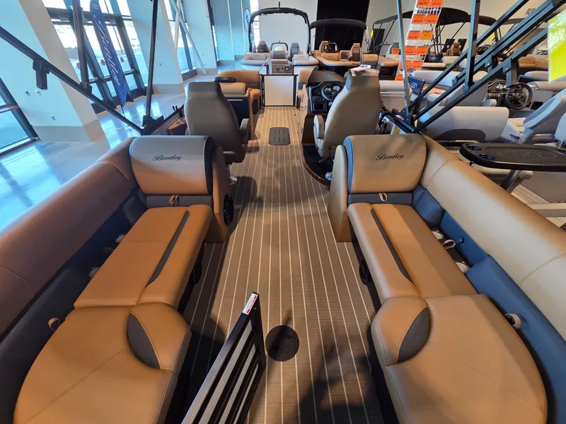 Slide: The Image of Interior of Bentley Pontoons Legacy 243 Navigator 2026. - 28