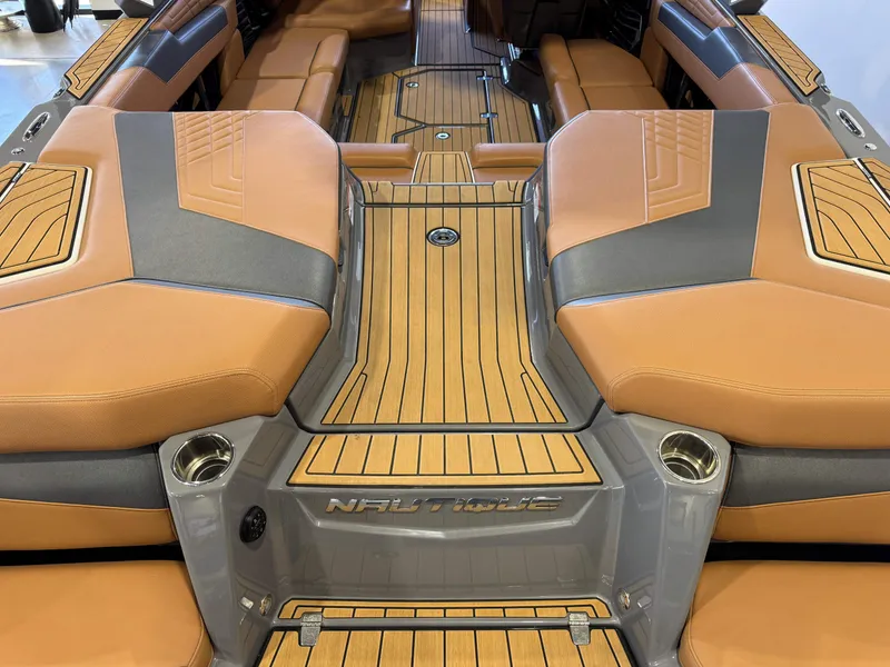 Slide: The Image of Nautique Super Air Nautique G23 2023 - 10