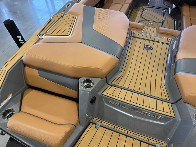 Slide: The Image of Nautique Super Air Nautique G23 2023 - 12