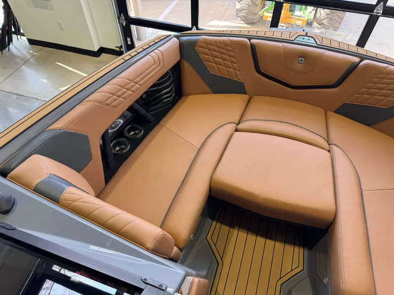 Slide: The Image of Nautique Super Air Nautique G23 2023 - 19