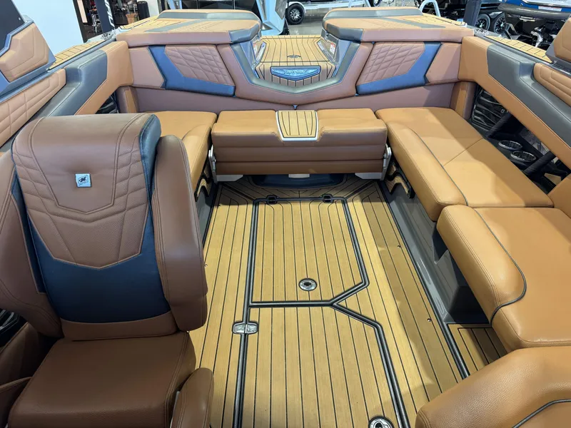 Slide: The Image of Nautique Super Air Nautique G23 2023 - 22