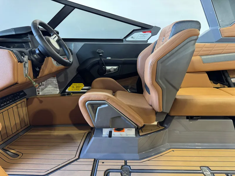 Slide: The Image of Nautique Super Air Nautique G23 2023 - 23