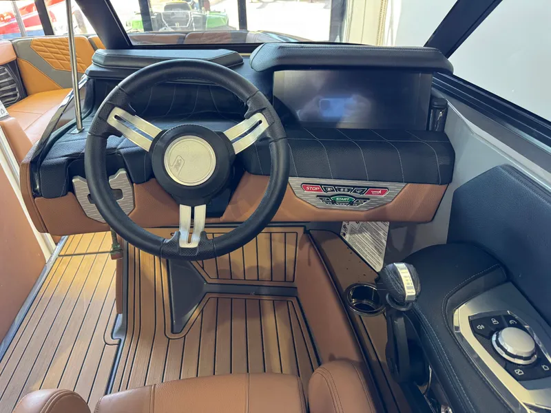 Slide: The Image of Nautique Super Air Nautique G23 2023 - 26