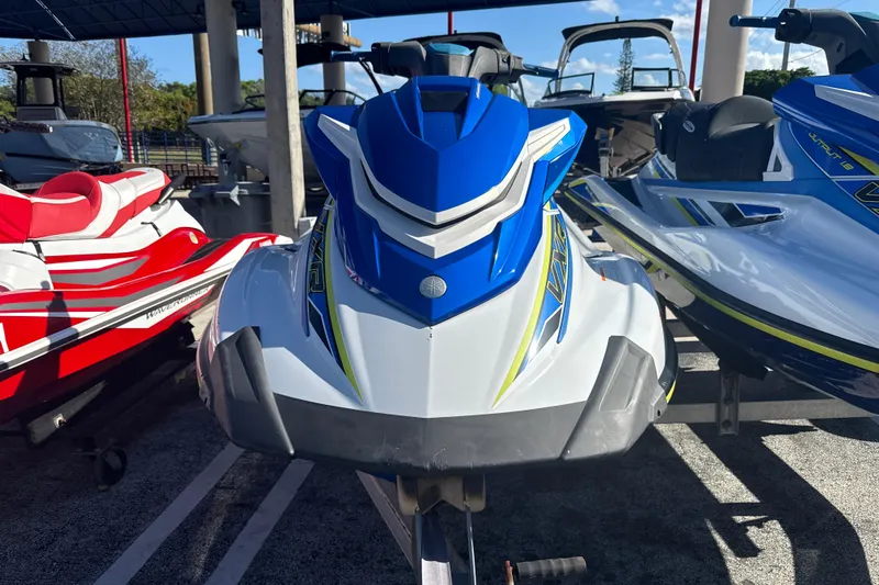 Slide: The Image of 2019 Yamaha WaveRunner VXR in blue and white, displayed outdoors. - 3