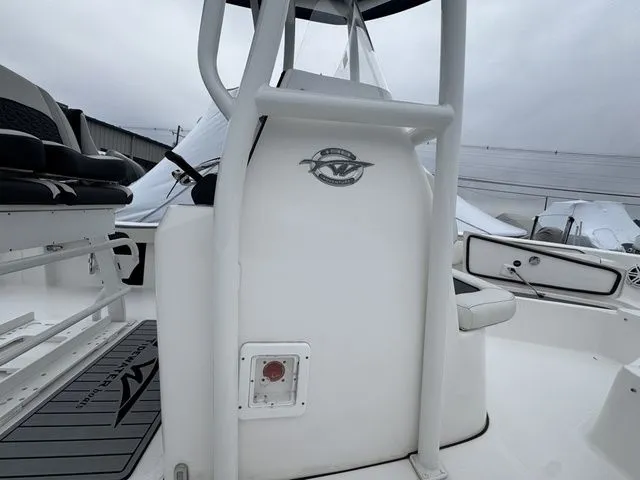 Slide: The Image of Tidewater 198 CC Adventure 2024 - 11