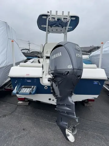 Slide: The Image of Tidewater 198 CC Adventure 2024 - 5