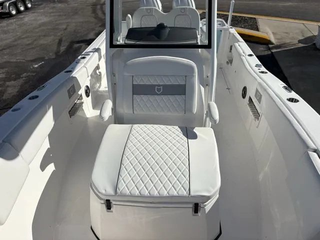 Slide: The Image of Sea Fox 268 Commander 2026 - 11