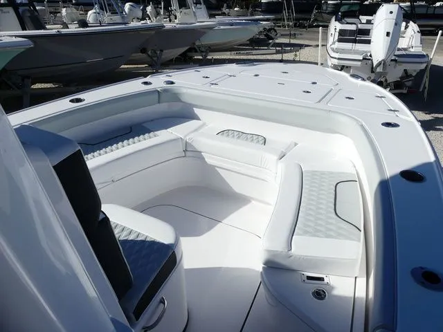 Slide: The Image of Blackfin 262 HB 2026 - 12