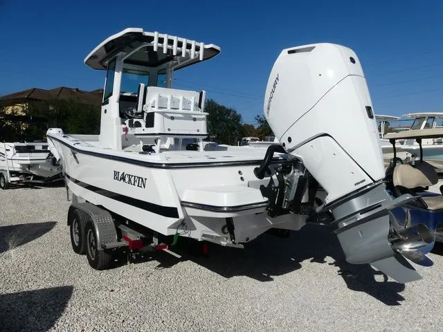 Slide: The Image of Blackfin 262 HB 2026 - 3