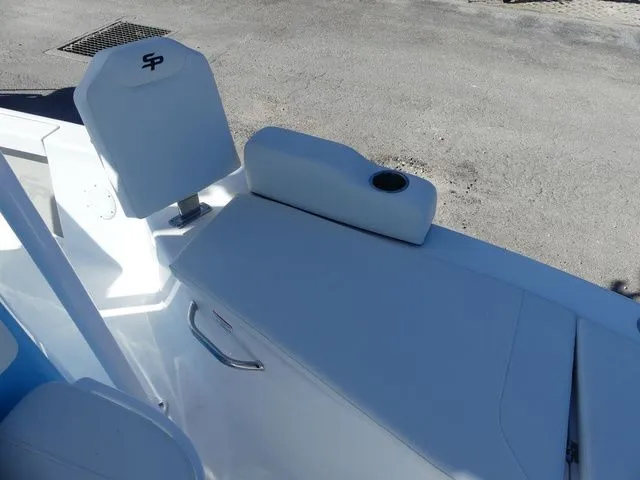 Slide: The Image of Sea Pro 210 Bay 2026 - 12