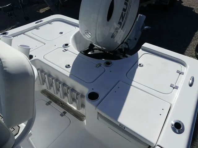 Slide: The Image of Sea Pro 210 Bay 2026 - 9