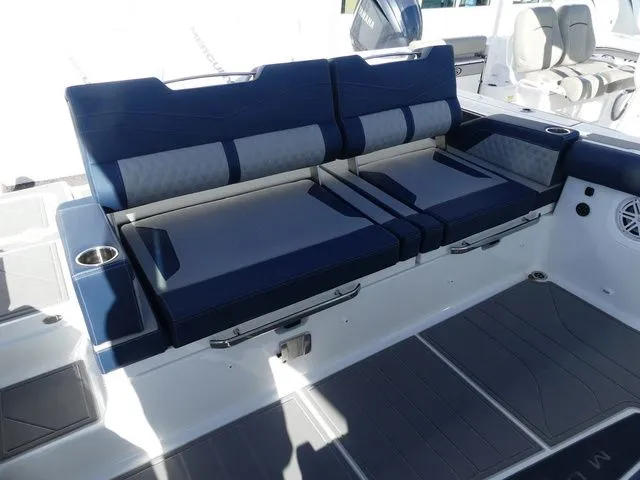 Slide: The Image of Monterey Elite 30 OB 2026 - 8