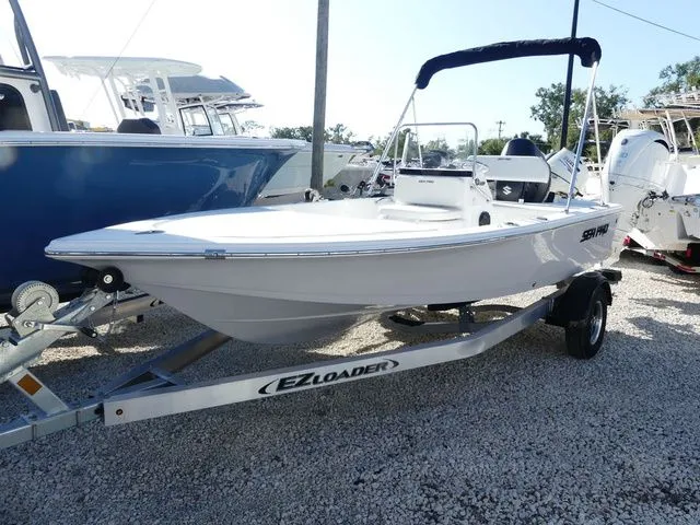 Slide: The Image of Sea Pro 172 Bay 2026 - 2