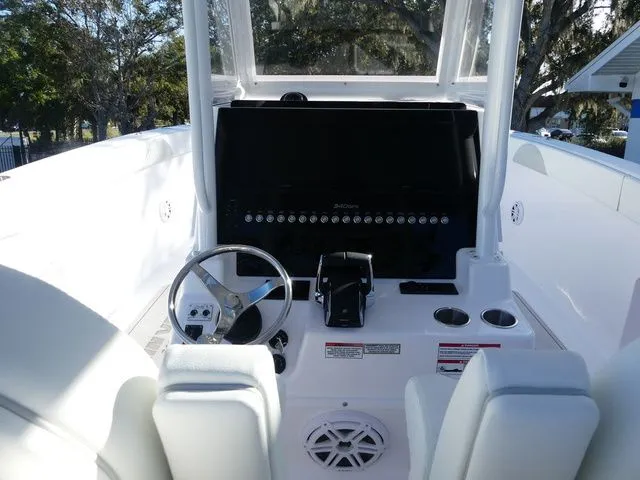 Slide: The Image of Twin Vee 340 Center Console GFX 2026 - 13