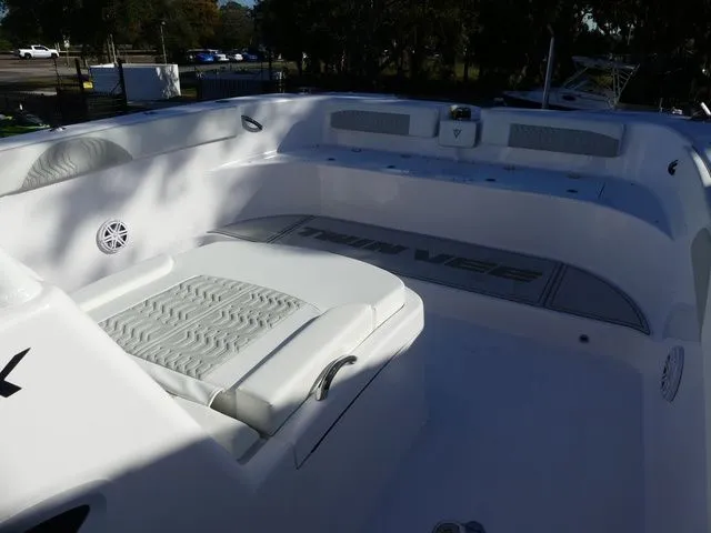 Slide: The Image of Twin Vee 340 Center Console GFX 2026 - 22