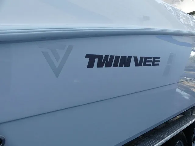 Slide: The Image of Twin Vee 340 Center Console GFX 2026 - 5