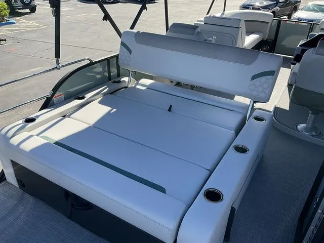 Slide: The Image of Crest Conquest SLSC 230 2026 - 17