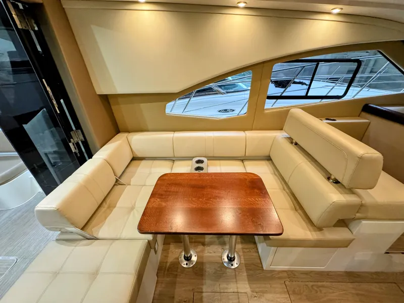 Slide: The Image of Carver Yachts C37 2017 - 17