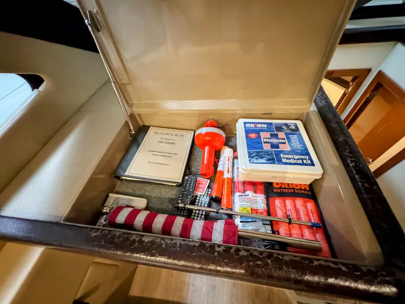 Slide: The Image of Carver Yachts C37 2017 - 58