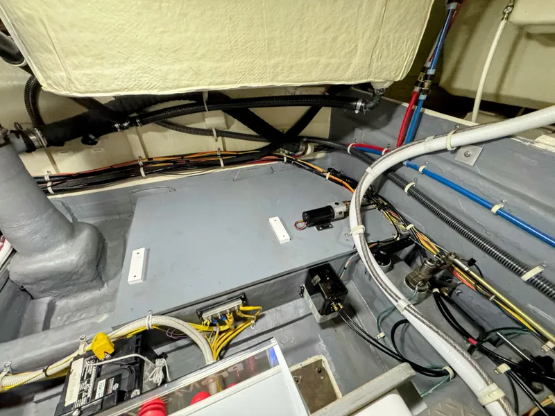 Slide: The Image of Carver Yachts C37 2017 - 76