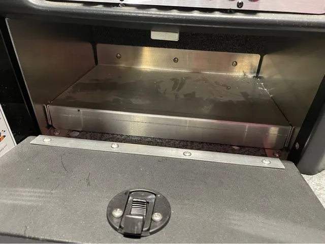 Slide: The Image of Lund Angler 1650 Tiller 2026 - 16