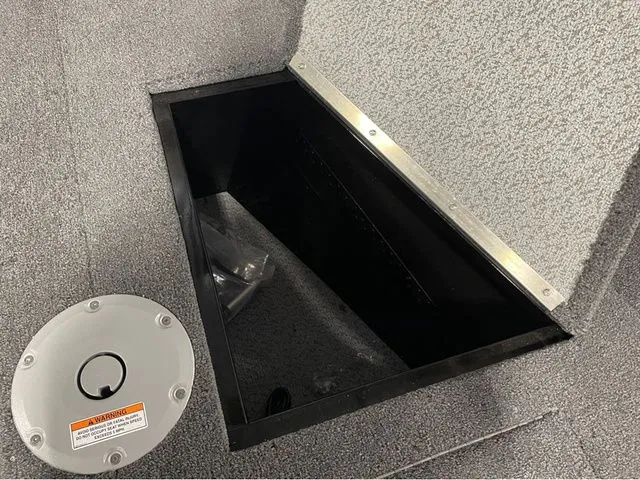 Slide: The Image of Lund Angler 1650 Tiller 2026 - 26