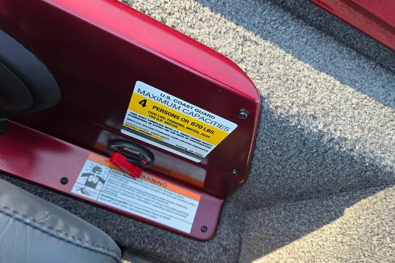 Slide: The Image of 2019 Vexus AVX1980 boat capacity label, red interior, maximum 4 persons or 670 lbs. - 14